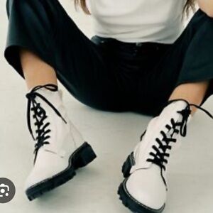 Rag and bone Shiloh combat boot in antique white in box